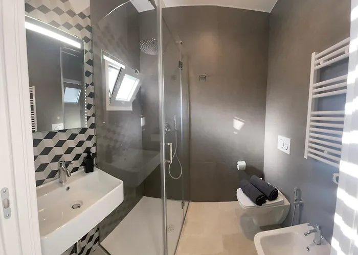 Civico 38 - Le Tre Chiavi Гостевой дом Бари