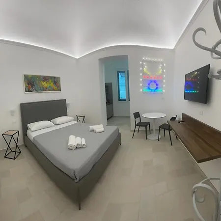 Civico 38 - Le Tre Chiavi 3*